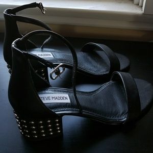 NWOT Steve Madden
